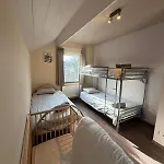 Hébergement de vacances Comfortable In - 5 Bedrooms, 3 Bathrooms, Sauna