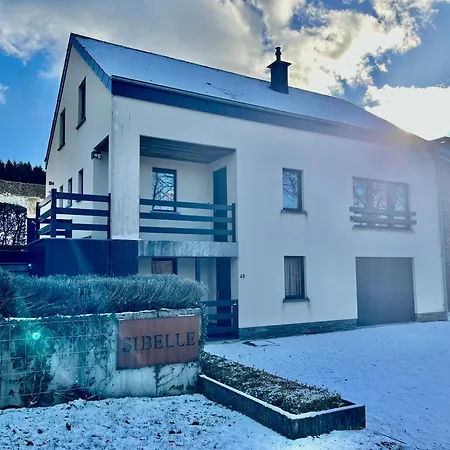 Comfortable In - 5 Bedrooms, 3 Bathrooms, Sauna