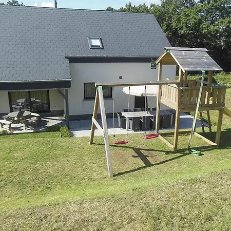 Vakantiehuis Comfortable In - 5 Bedrooms, 3 Bathrooms, Sauna Herbeumont