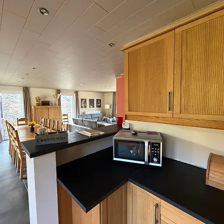 Comfortable In - 5 Bedrooms, 3 Bathrooms, Sauna * Herbeumont