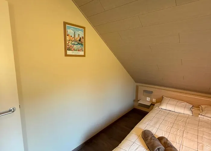 Comfortable In - 5 Bedrooms, 3 Bathrooms, Sauna Vakantiehuis Herbeumont