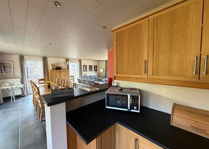 Comfortable In - 5 Bedrooms, 3 Bathrooms, Sauna * Herbeumont